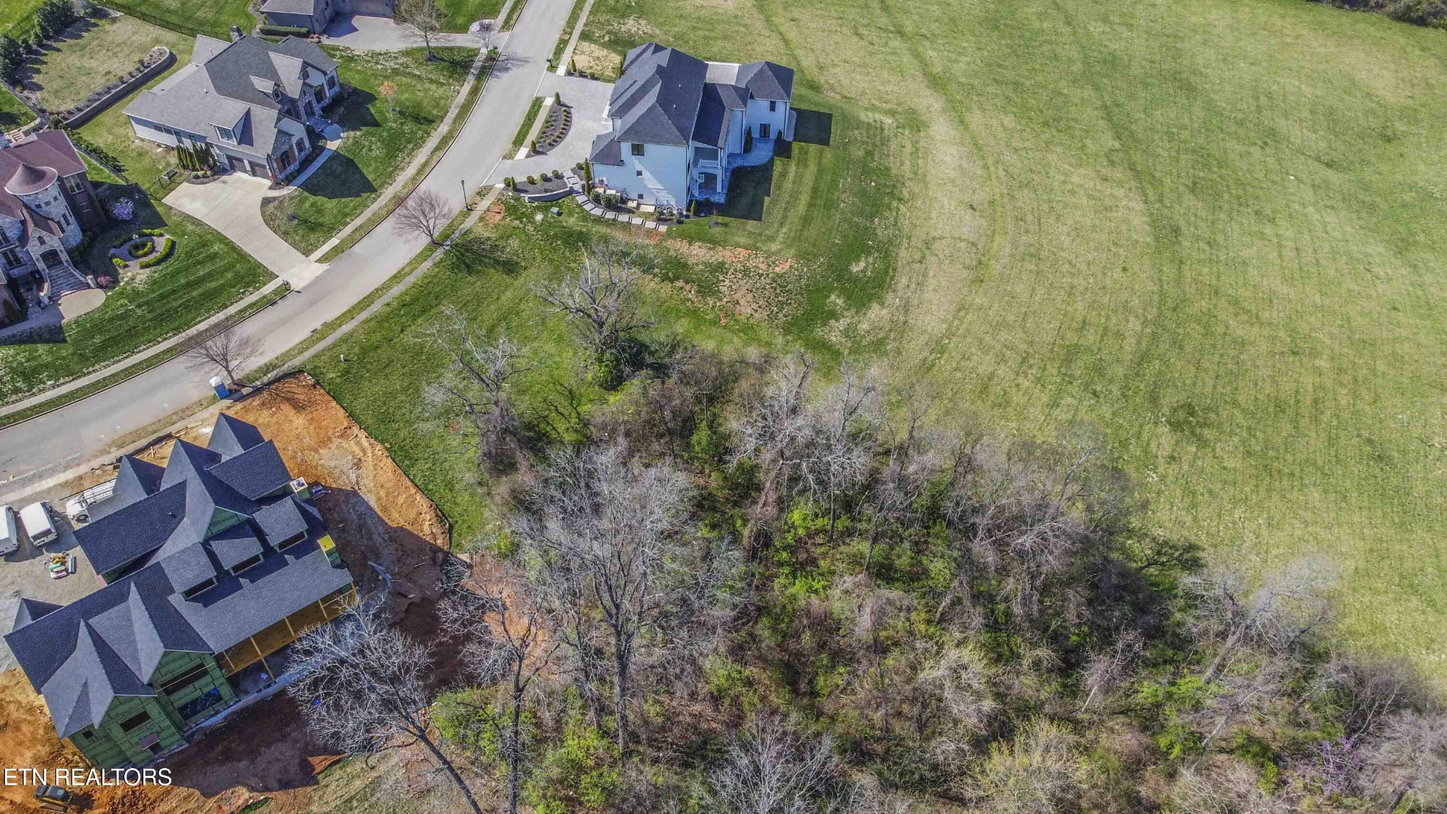 638 Barnsley Road Knoxville, TN 37934 - Photo 2 of 18 a bird view of house next to a city view