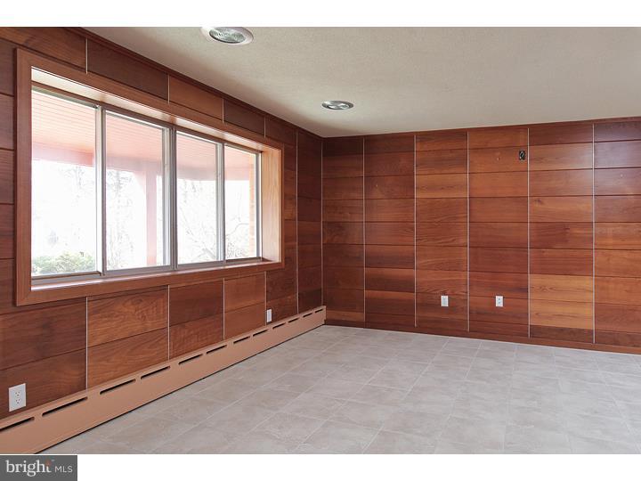 199 Timberman Road Alloway, NJ 08098 - Photo 15 of 25 Office / Study