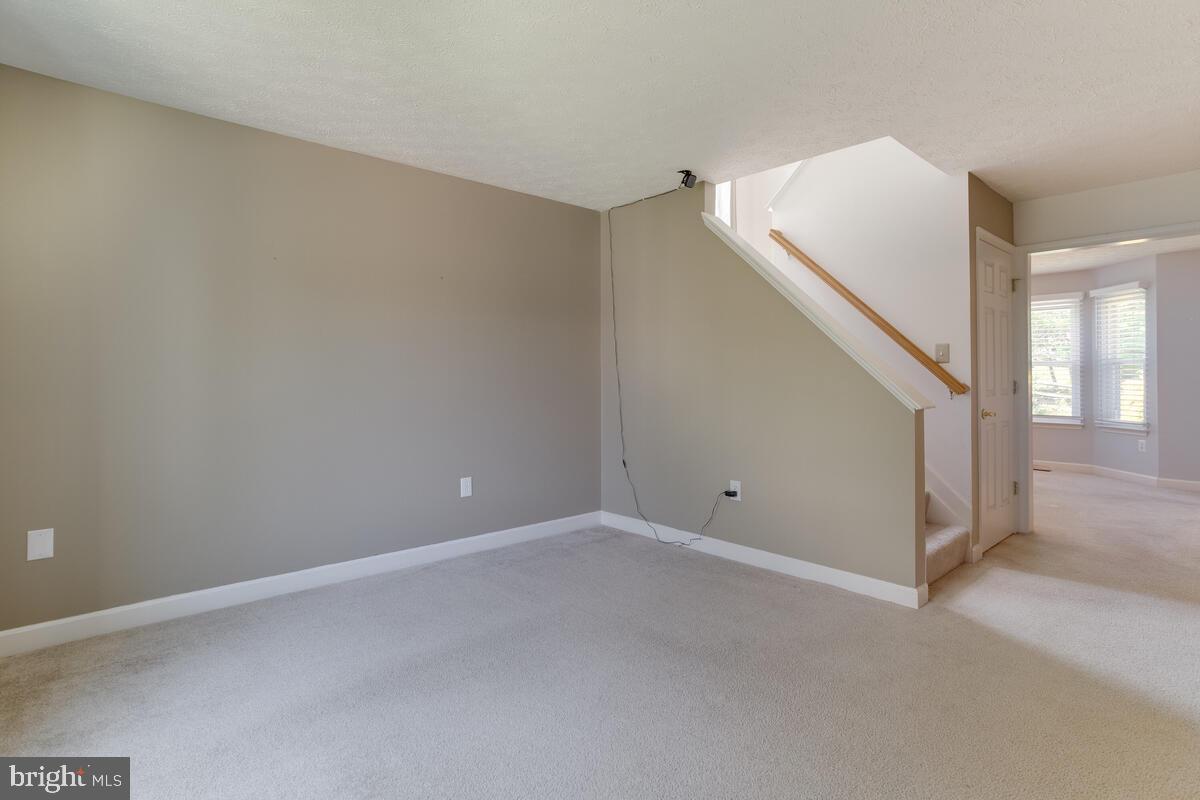 6402 Hanover Crossing Way Hanover, MD 21076 - Photo 7 of 49 Formal Living Rm