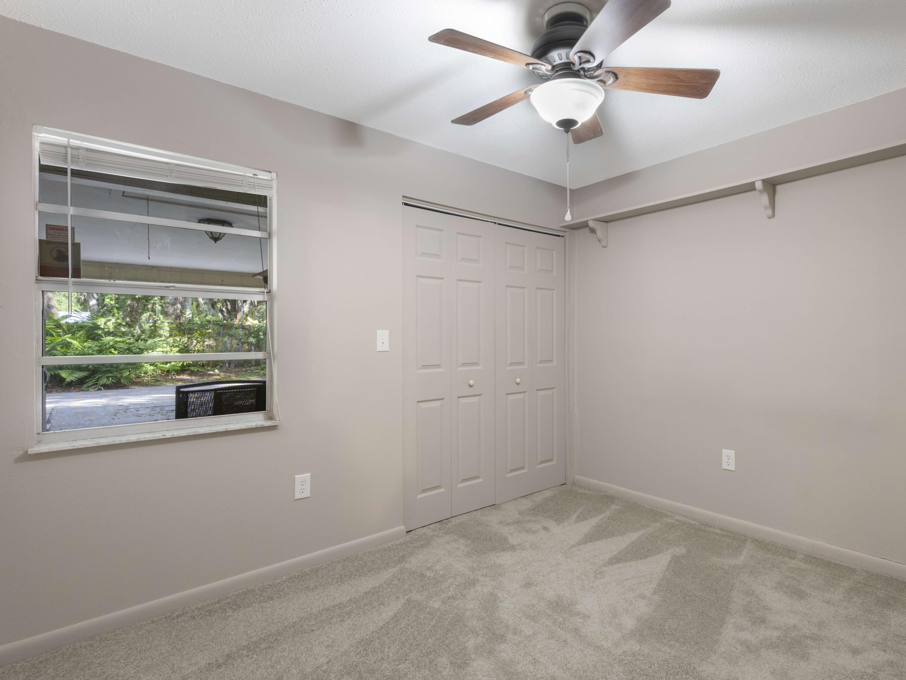 141 Fernery Road, Unit H3 Lakeland, FL 33809 - Photo 12 of 27 Guest Bedroom