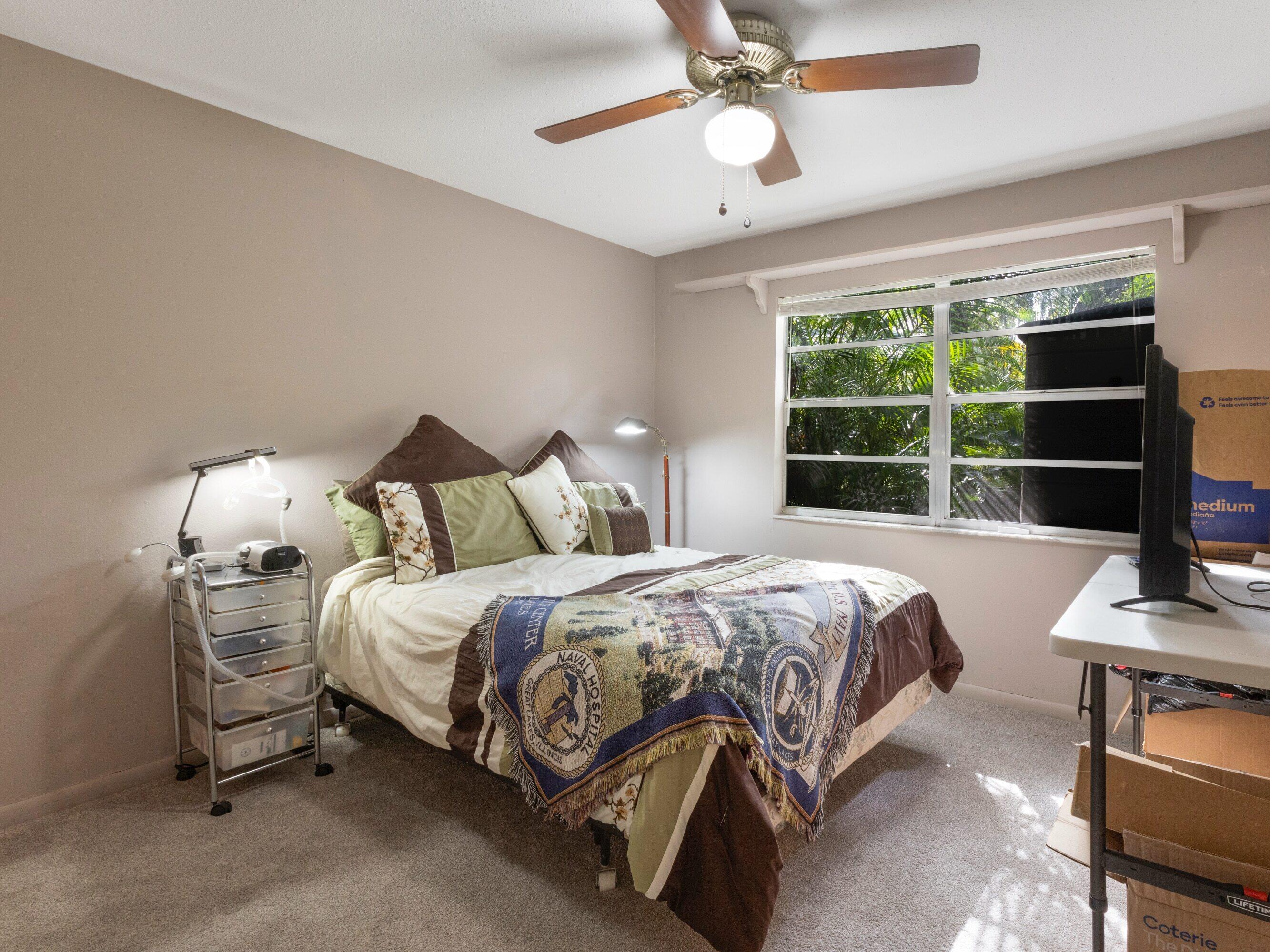 141 Fernery Road, Unit H3 Lakeland, FL 33809 - Photo 16 of 27 Primary Bedroom