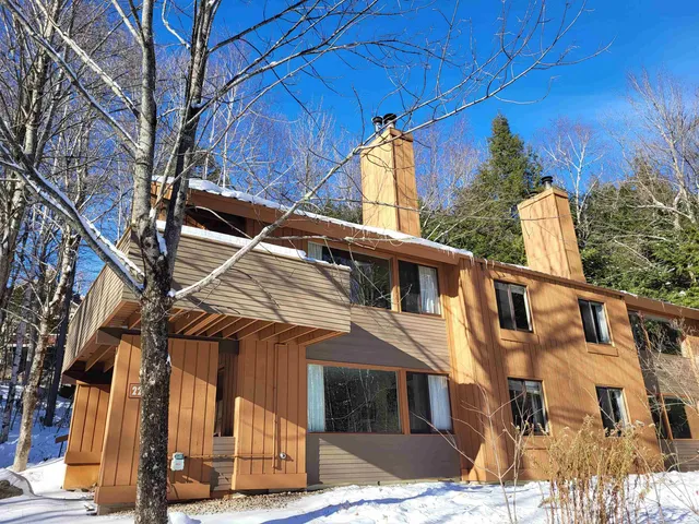 $719,900 | 22 Brookside Road, Unit 3 & 4, Lincoln, NH 03251