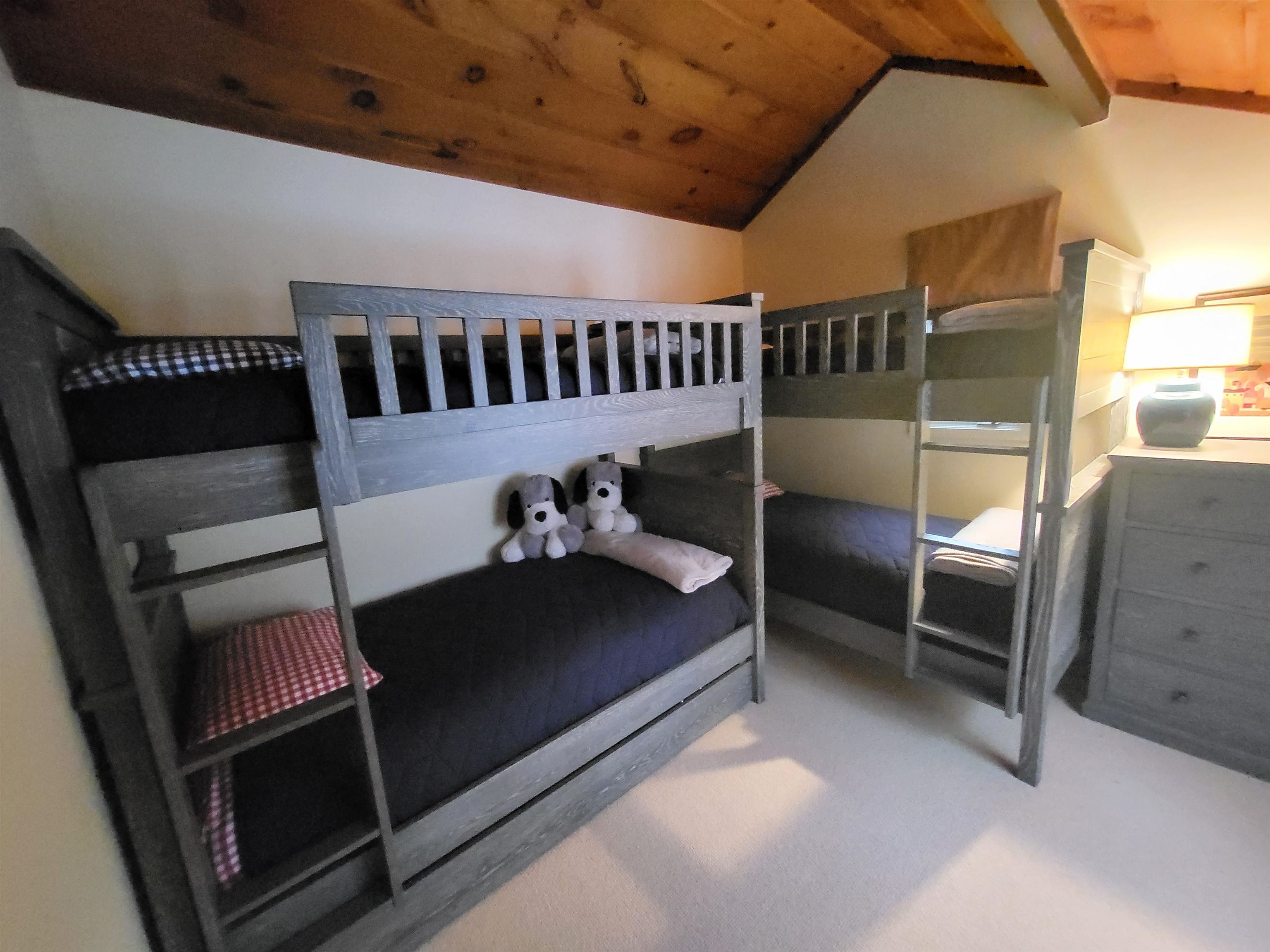 22 Brookside Road, Unit 3 & 4 Lincoln, NH 03251 - Photo 22 of 43