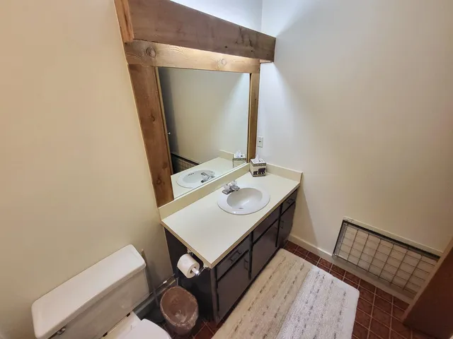 $719,900 | 22 Brookside Road, Unit 3 & 4, Lincoln, NH 03251