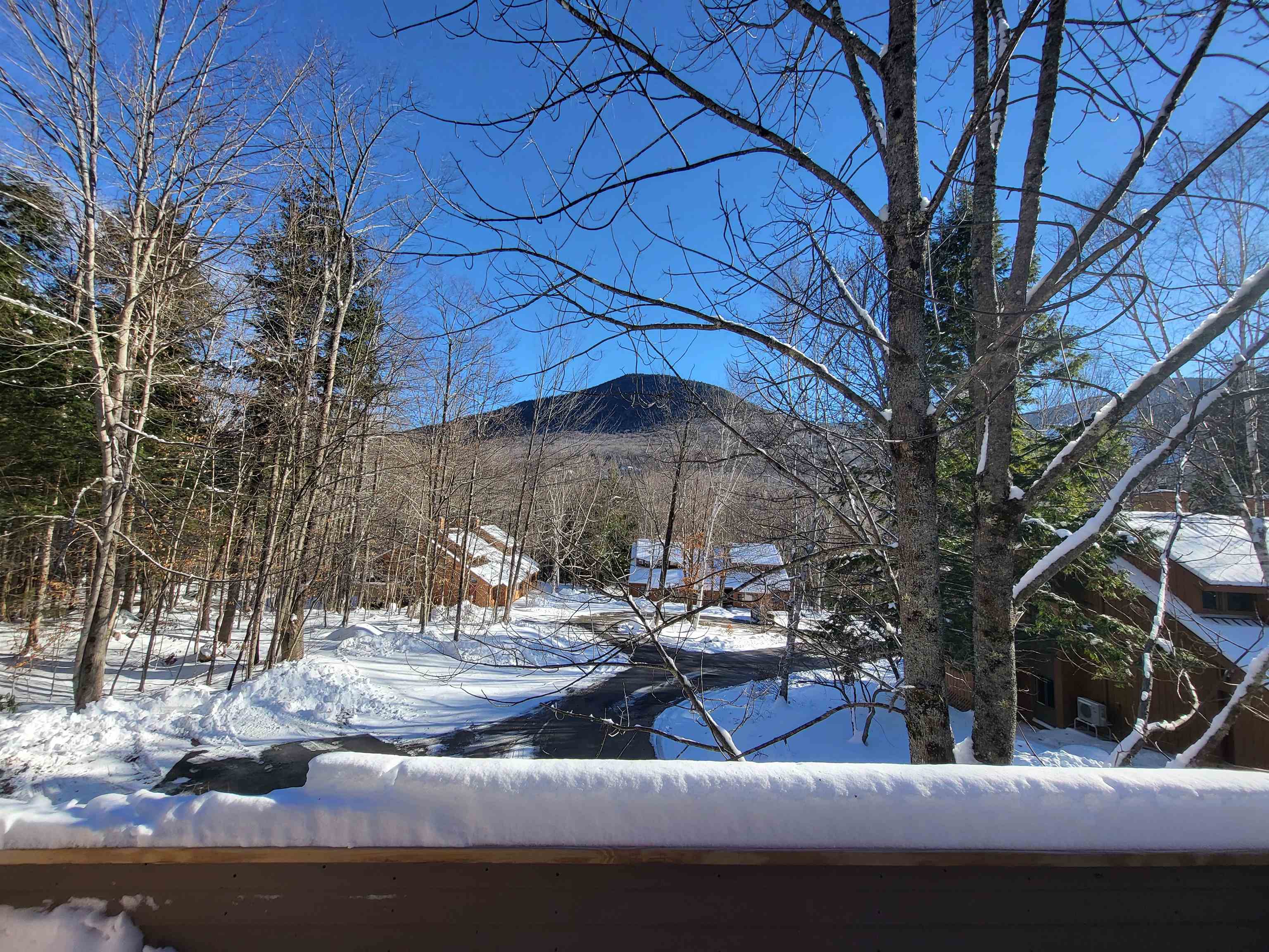 22 Brookside Road, Unit 3 & 4 Lincoln, NH 03251 - Photo 35 of 43