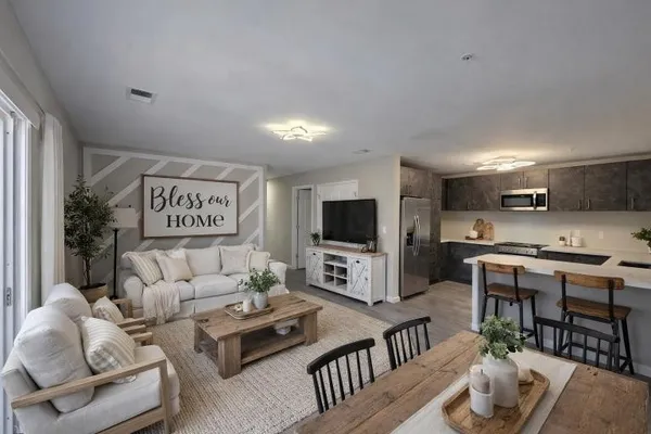 $1,395 | 543 Peachers Mill Road, Unit 214, Clarksville, TN 37042