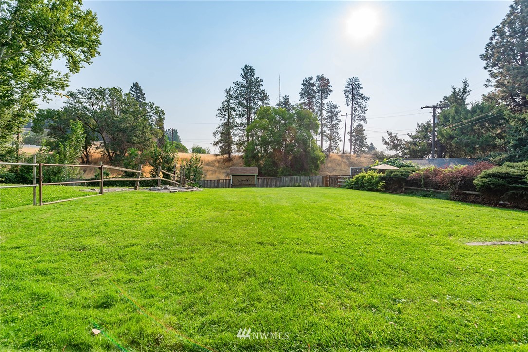 3220 Ohme Road Wenatchee, WA 98801 - Photo 32 of 40 Gallery Image 32