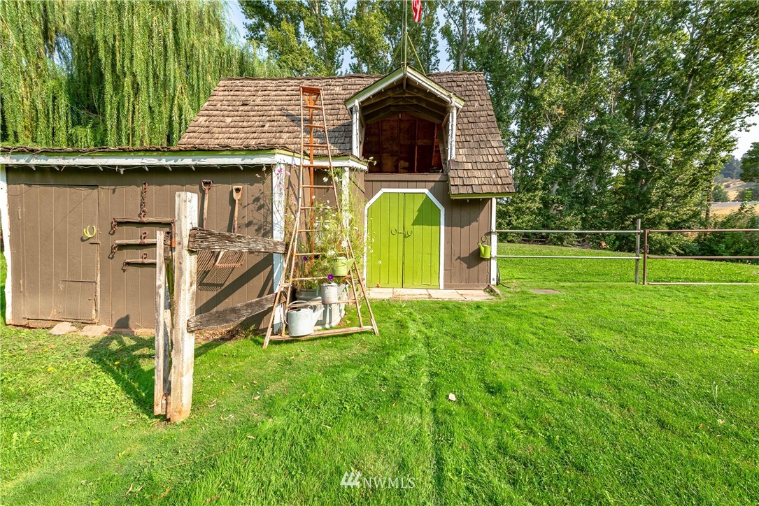 3220 Ohme Road Wenatchee, WA 98801 - Photo 34 of 40 Gallery Image 34