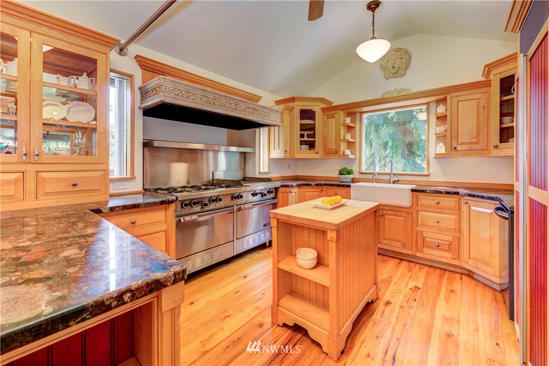 3220 Ohme Road Wenatchee, WA 98801 - Photo 9 of 40 Gallery Image 9
