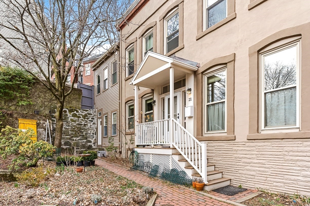 21 Tremont Street, Unit A Boston, MA 02129 - Photo 14 of 16