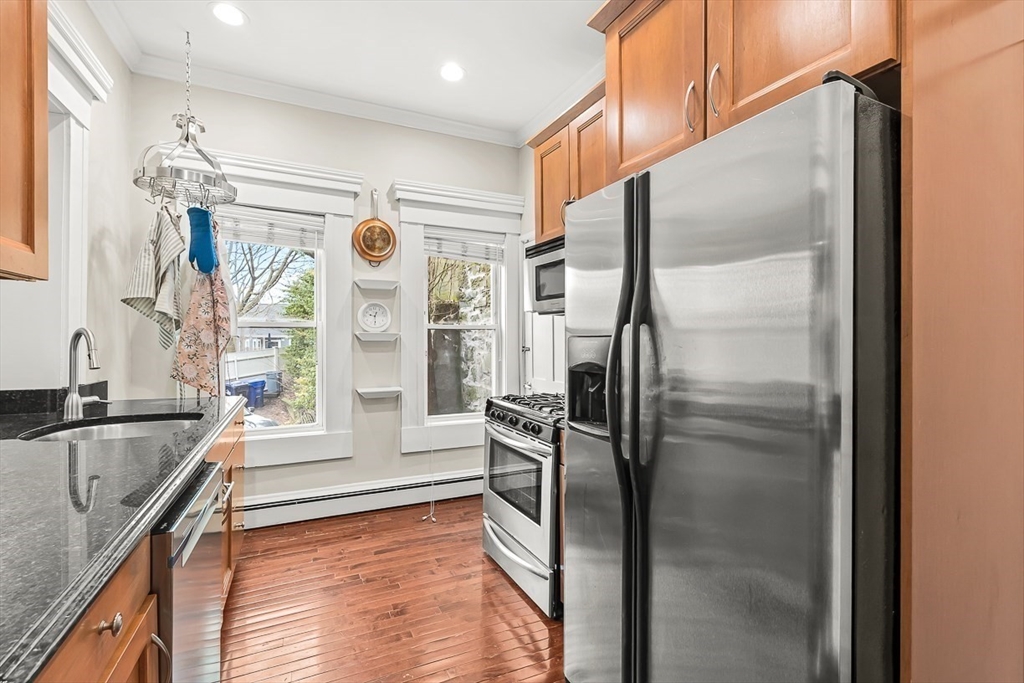 21 Tremont Street, Unit A Boston, MA 02129 - Photo 5 of 16