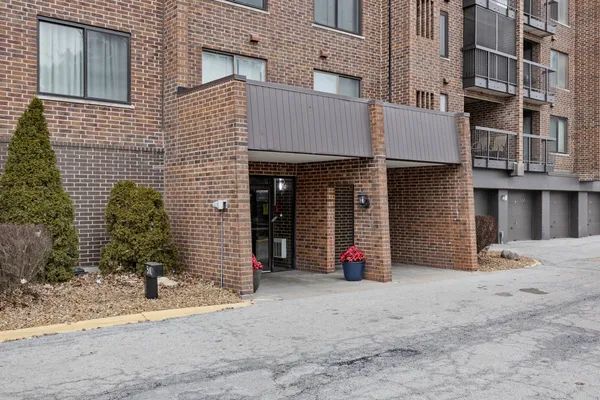 $45,000 | 500 Park Avenue, Unit 236, Calumet City, IL 60409