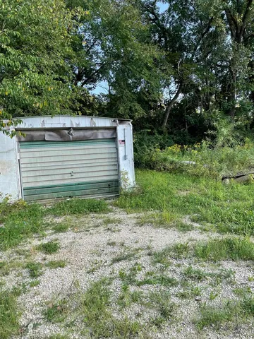 $25,000 | 401 East Main Street, Mount Hope, WI 53816