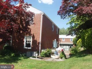 519 Maple Hill Road Havertown, PA 19083 - Photo 5 of 5