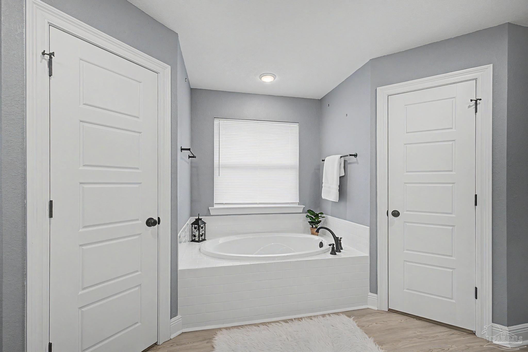 10427 Tanton Road Pensacola, FL 32506 - Photo 14 of 35 Gallery Image 14