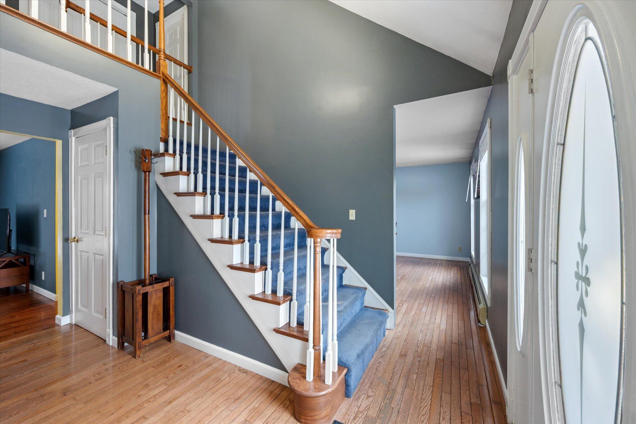 130 Miller Road Hampden, ME 04444 - Photo 20 of 63 Foyer