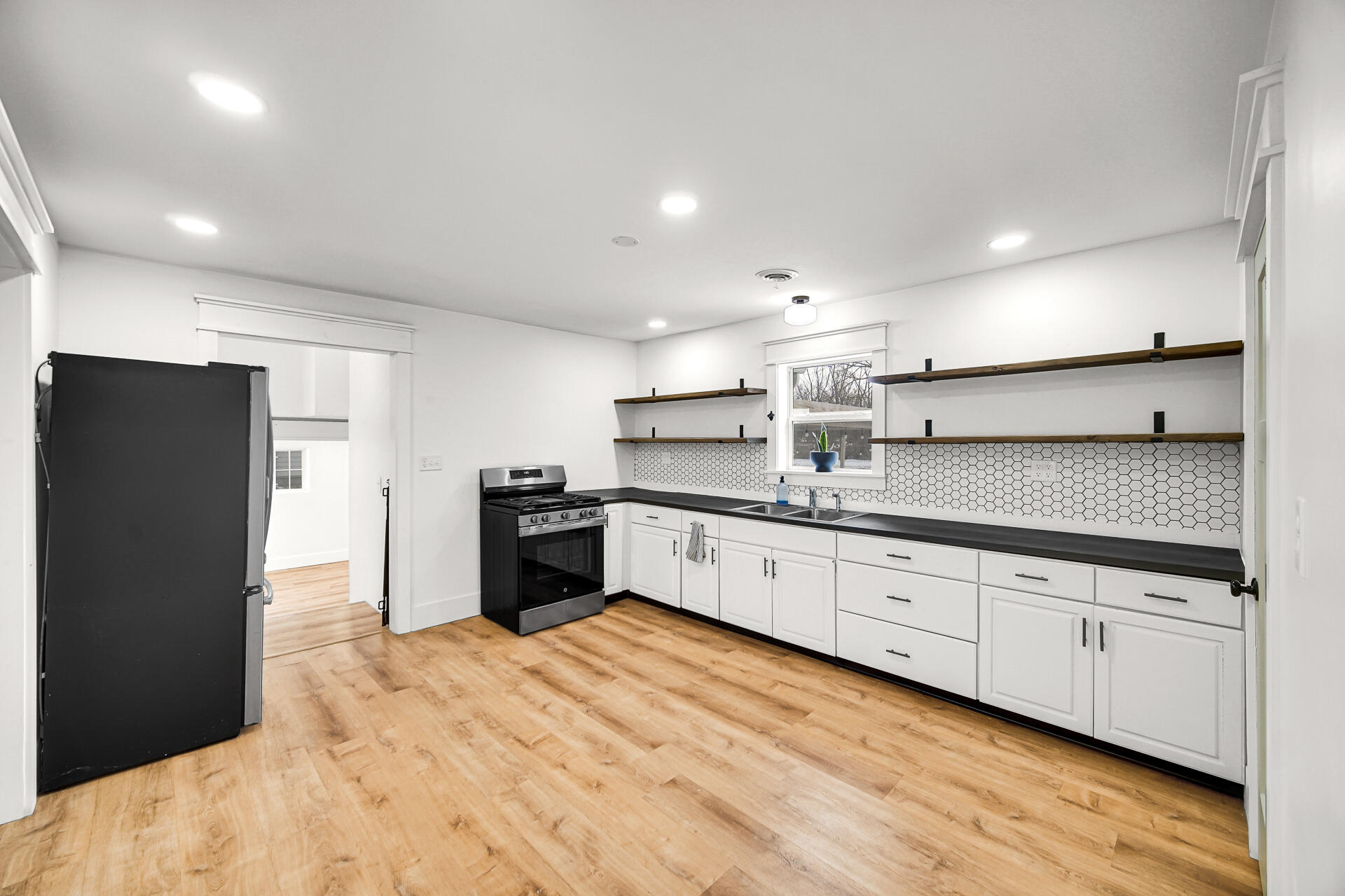 1411 West Beam Street Chesterton, IN 46304 - Photo 14 of 20 1920x1280