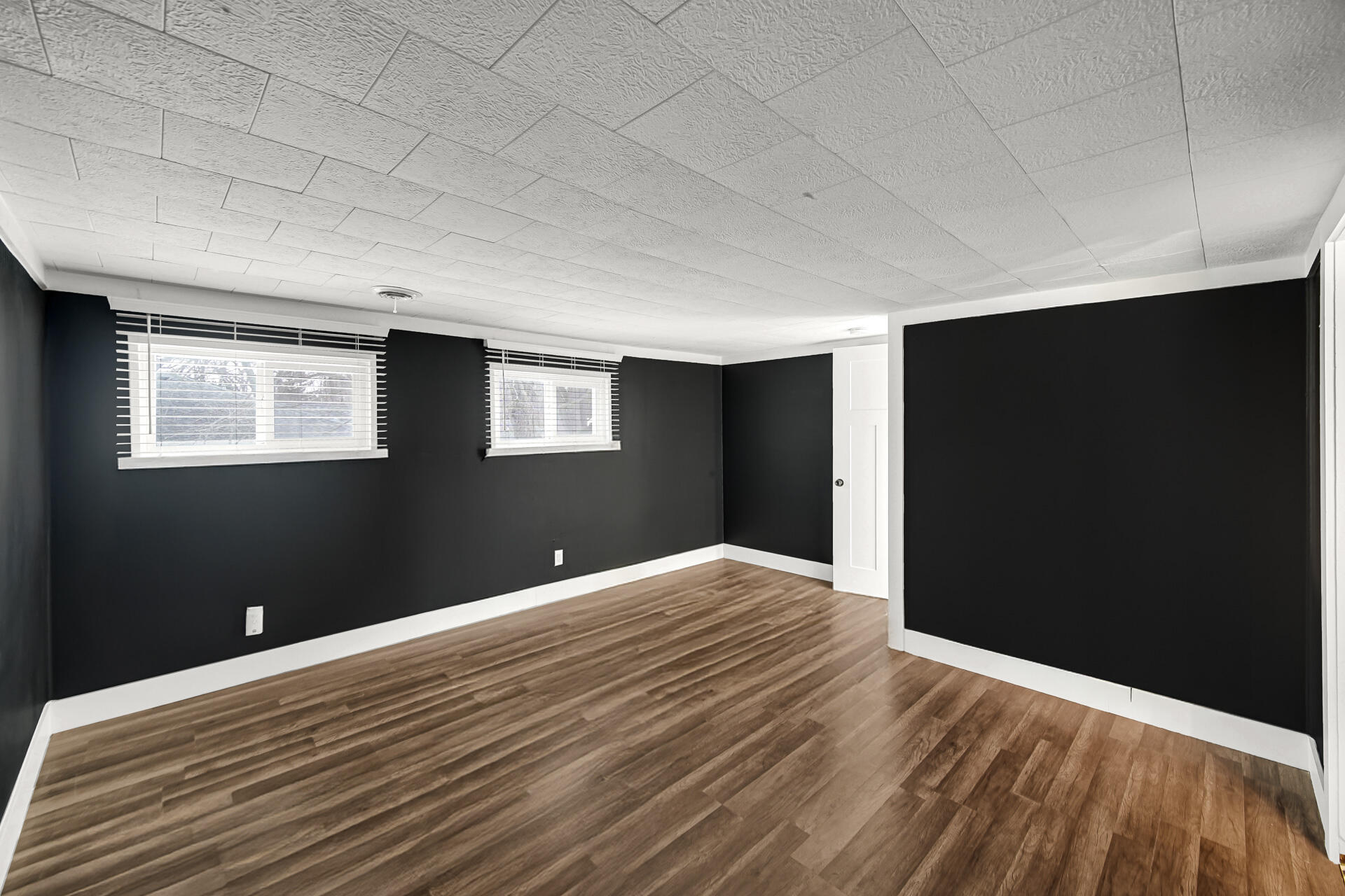 1411 West Beam Street Chesterton, IN 46304 - Photo 17 of 20 1920x1280