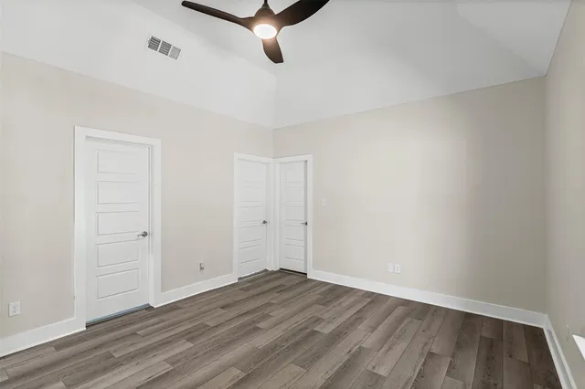 $1,950 | 5506 Cold Water Trail, Granbury, TX 76048