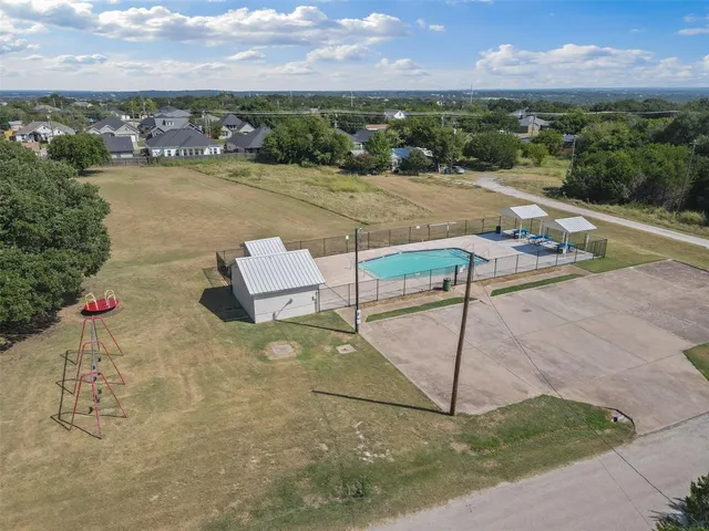 $1,950 | 5506 Cold Water Trail, Granbury, TX 76048