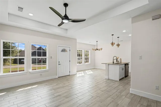 $1,950 | 5506 Cold Water Trail, Granbury, TX 76048