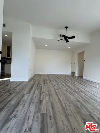 $2,200 | 26707 Oak Crossing Road, Unit A, Newhall, CA 91321