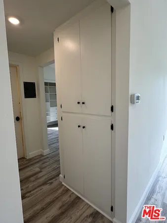 $2,200 | 26707 Oak Crossing Road, Unit A, Newhall, CA 91321