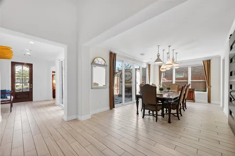 $825,000 | 51 Scepter Ridge, Sugar Land, TX 77498