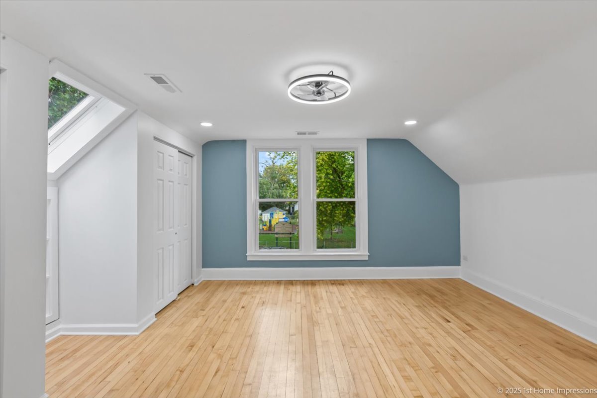 2745 Desplaines Street Blue Island, IL 60406 - Photo 12 of 23