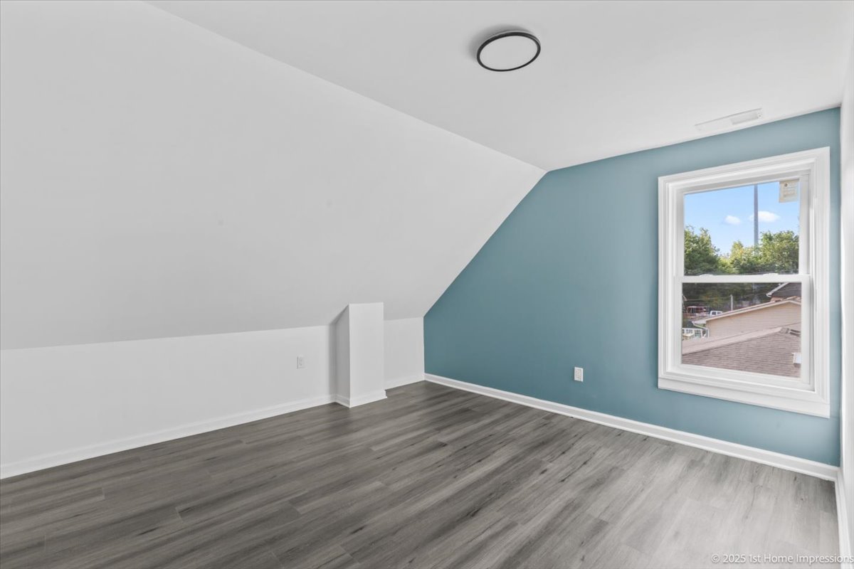 2745 Desplaines Street Blue Island, IL 60406 - Photo 13 of 23