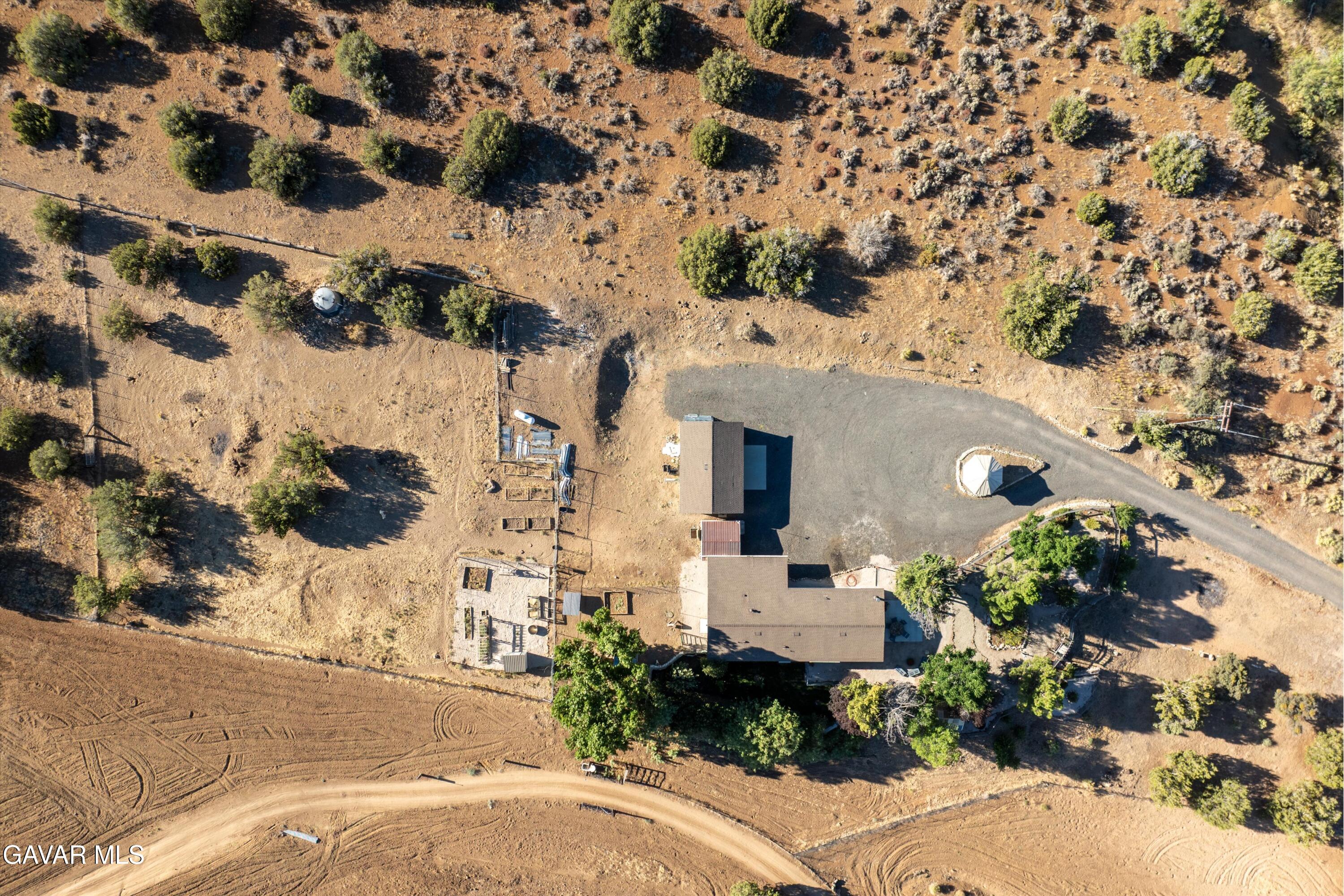 24977 Sand Canyon Road Tehachapi, CA 93561 - Photo 35 of 39 37-DJI_0285-HDR