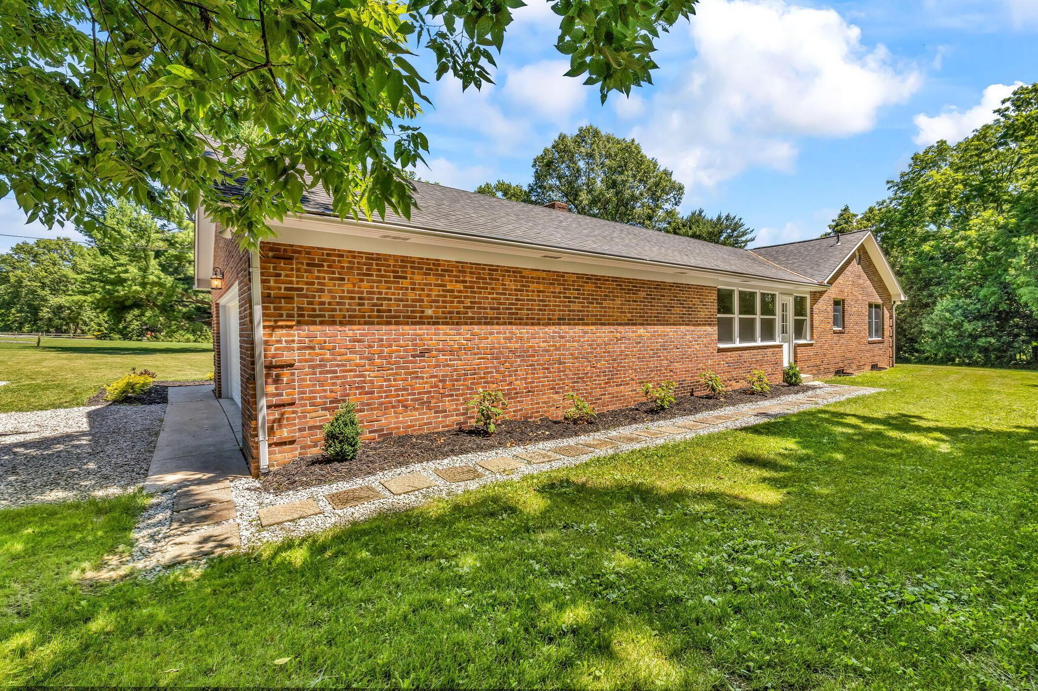 1270 Carriage Road Powell, OH 43065 - Photo 56 of 69 10-web-or-mls-1270CarriageRoad_Hommati10