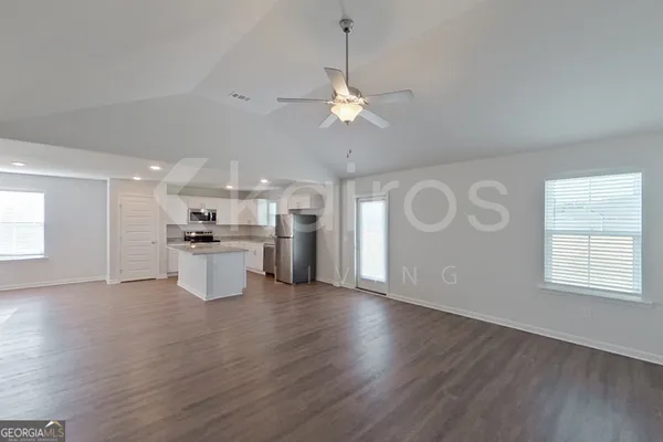 $1,925 | 137 Western Red Cedar Drive, Springfield, GA 31329