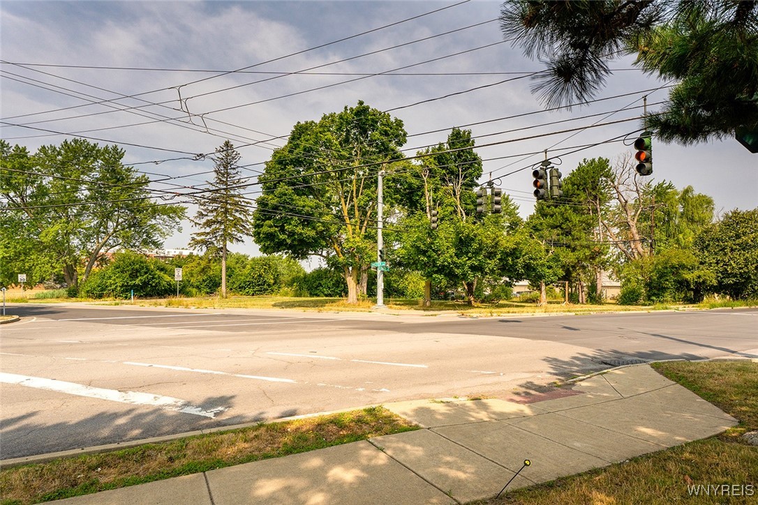 220 Meyer Road Amherst, NY 14226 - Photo 8 of 12