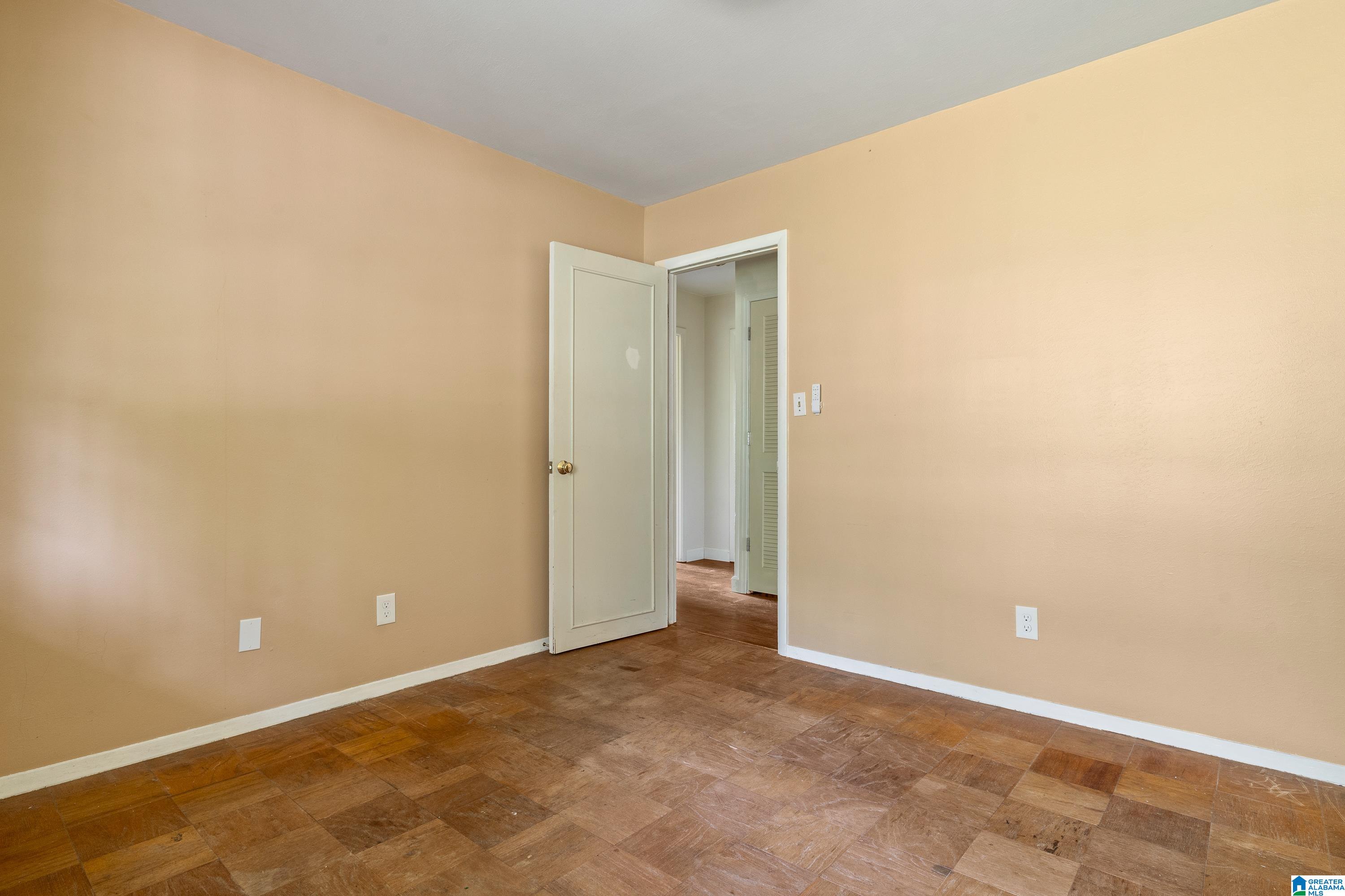 2221 Chapel Hill Road Birmingham, AL 35216 - Photo 30 of 35