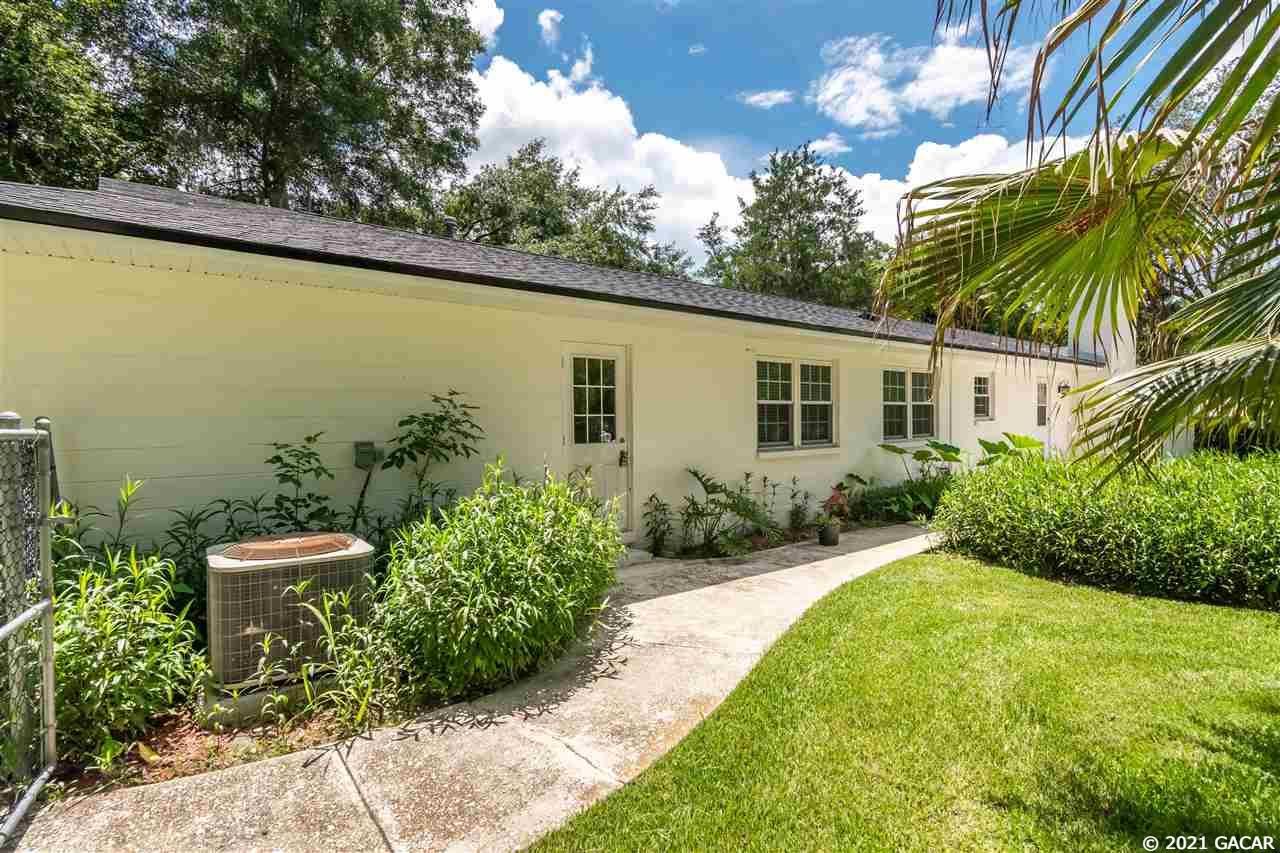 5040 Southwest 78 Way Gainesville, FL 32608 - Photo 5 of 29 Gallery Image 5
