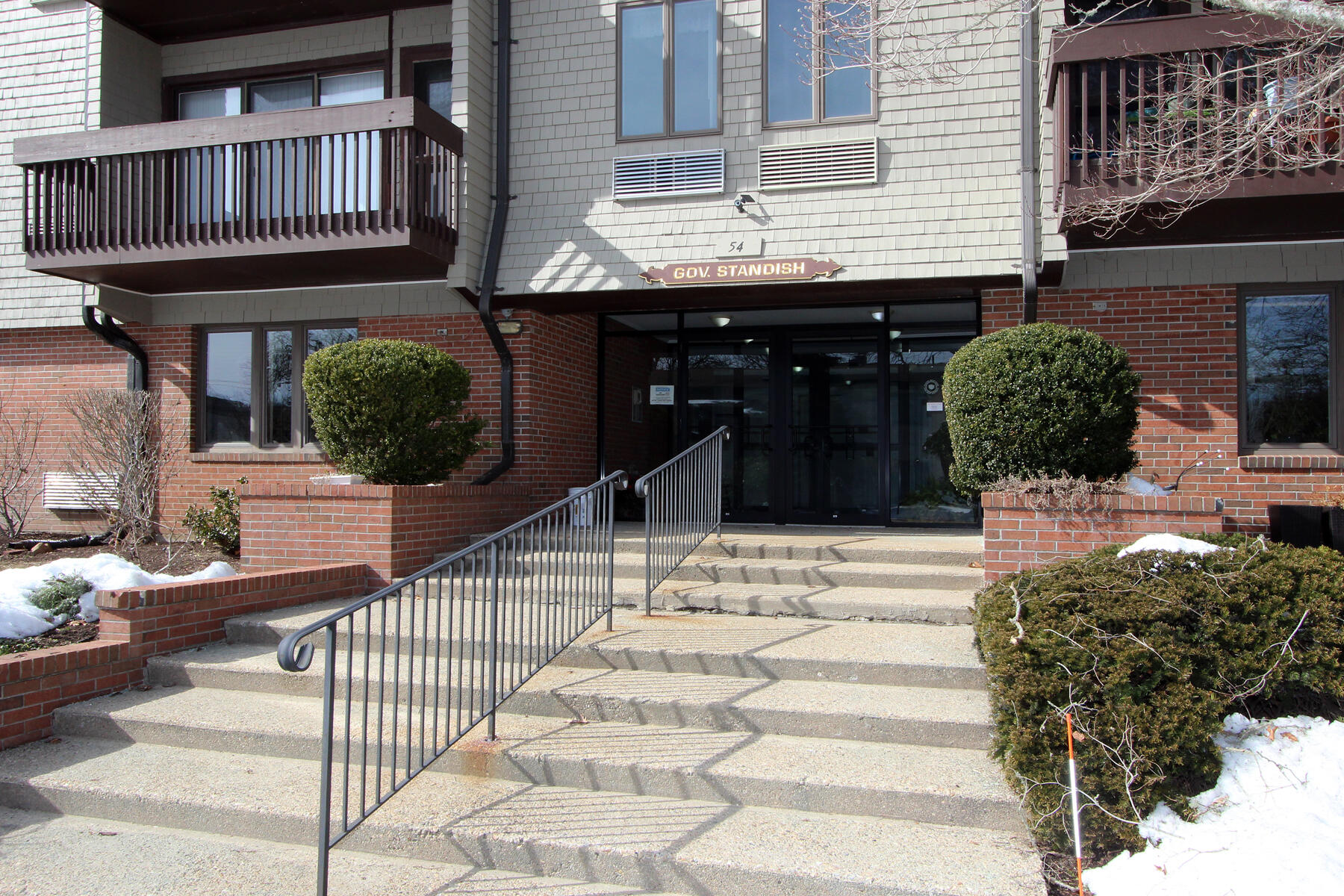 54 Old Colony Way, Unit G Orleans, MA 02653 - Photo 2 of 26 IMG_8589F