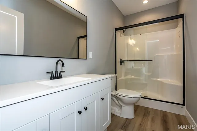 $739,900 | 7123 Savannah Drive, Glen Carbon, IL 62034