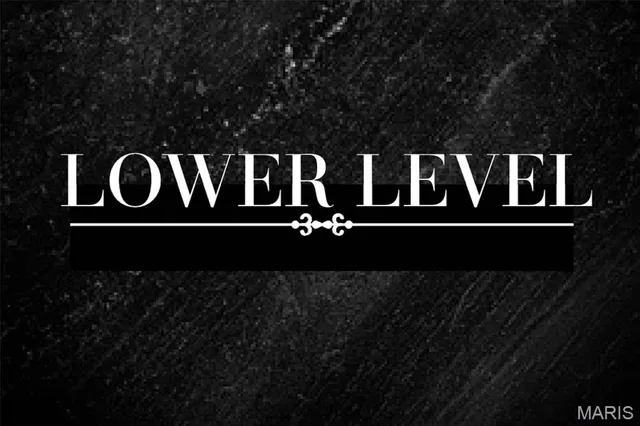 $739,900 | 7123 Savannah Drive, Glen Carbon, IL 62034