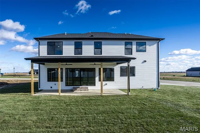 $739,900 | 7123 Savannah Drive, Glen Carbon, IL 62034