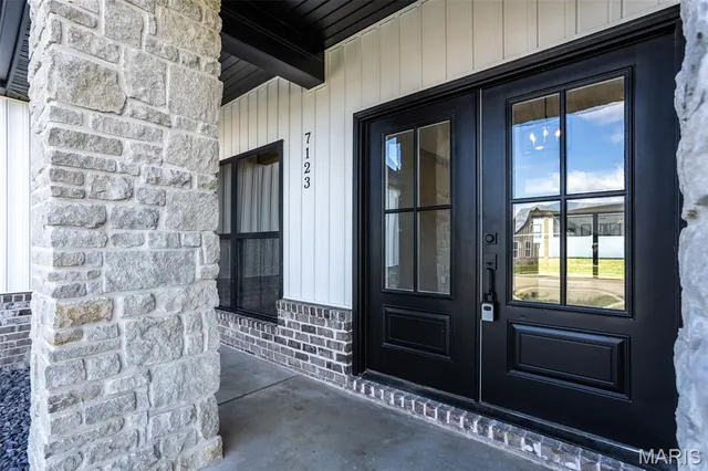 $739,900 | 7123 Savannah Drive, Glen Carbon, IL 62034