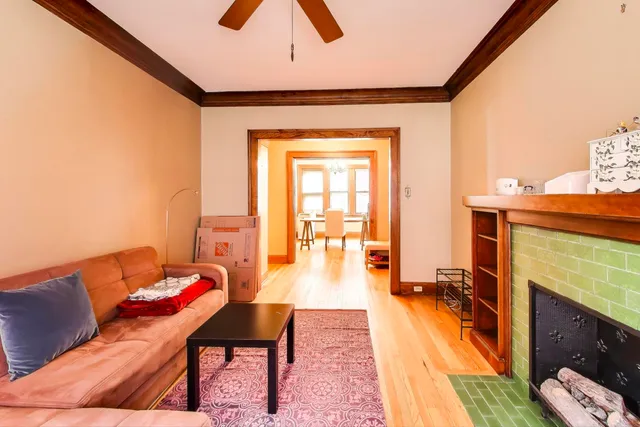 $279,000 | 2016 Sherman Avenue, Unit 1E, Evanston, IL 60201