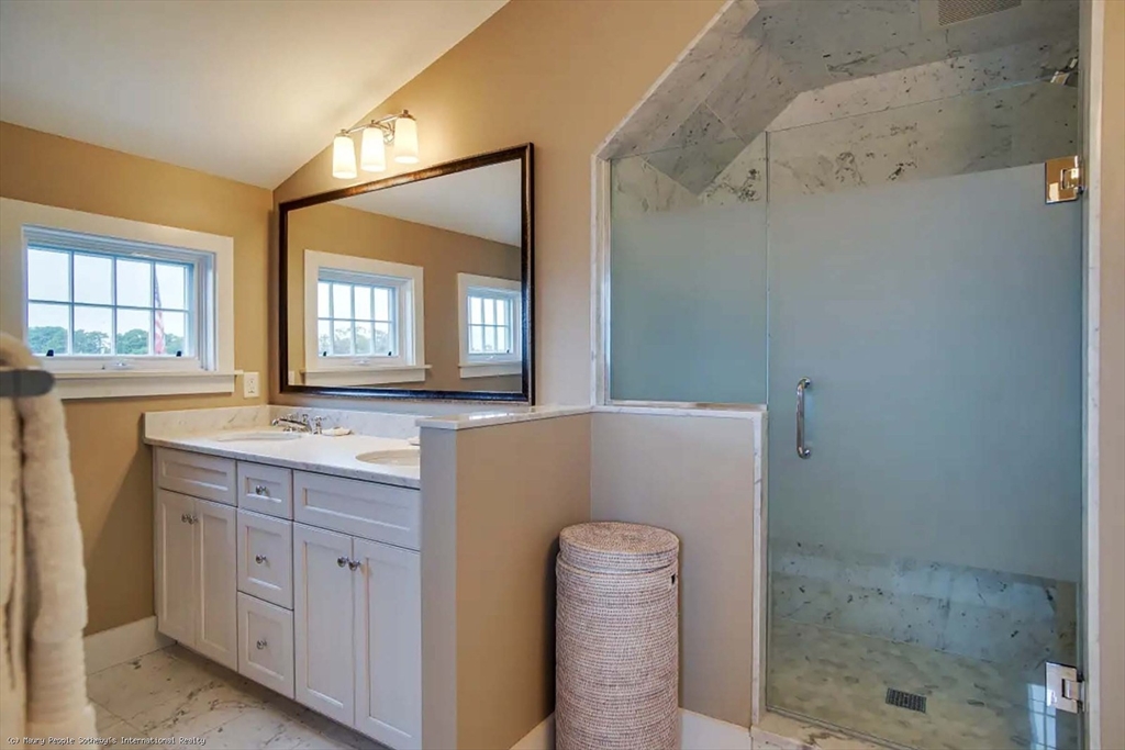 21 Quidnet Road, Unit 1 Nantucket, MA 02554 - Photo 30 of 42