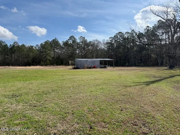 $260,000 | 283 Hester Loop, Perkinston, MS 39573