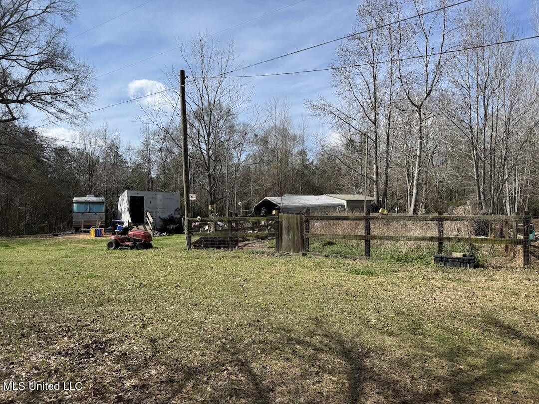 283 Hester Loop Perkinston, MS 39573 - Photo 10 of 10 IMG_4113