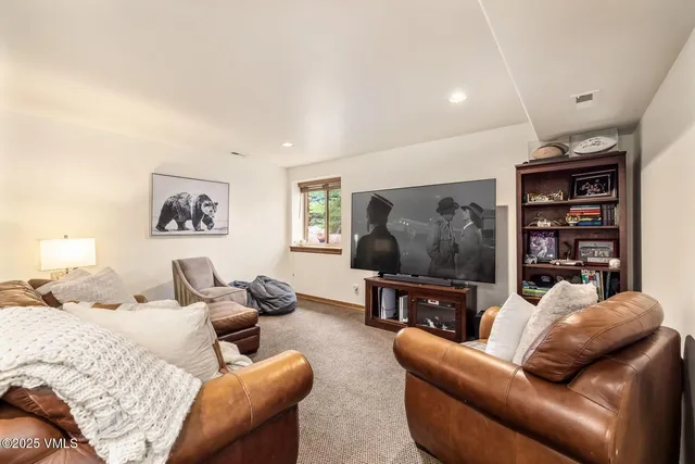 $1,975,000 | 38 Miller's Cir Road, Edwards, CO 81632