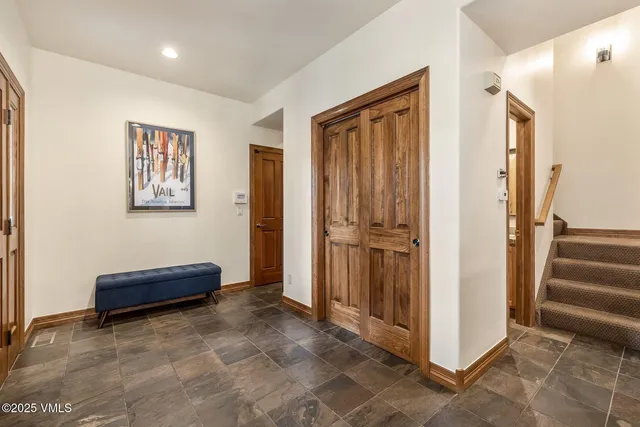 $1,975,000 | 38 Miller's Cir Road, Edwards, CO 81632