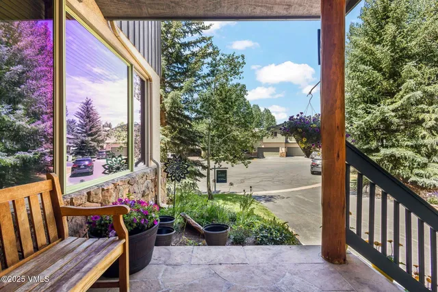 $1,975,000 | 38 Miller's Cir Road, Edwards, CO 81632