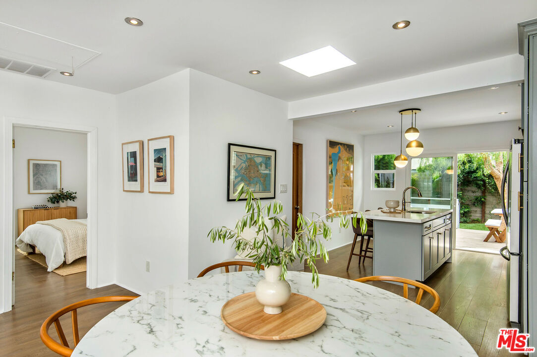 924 Superba Avenue Venice, CA 90291 - Photo 13 of 42