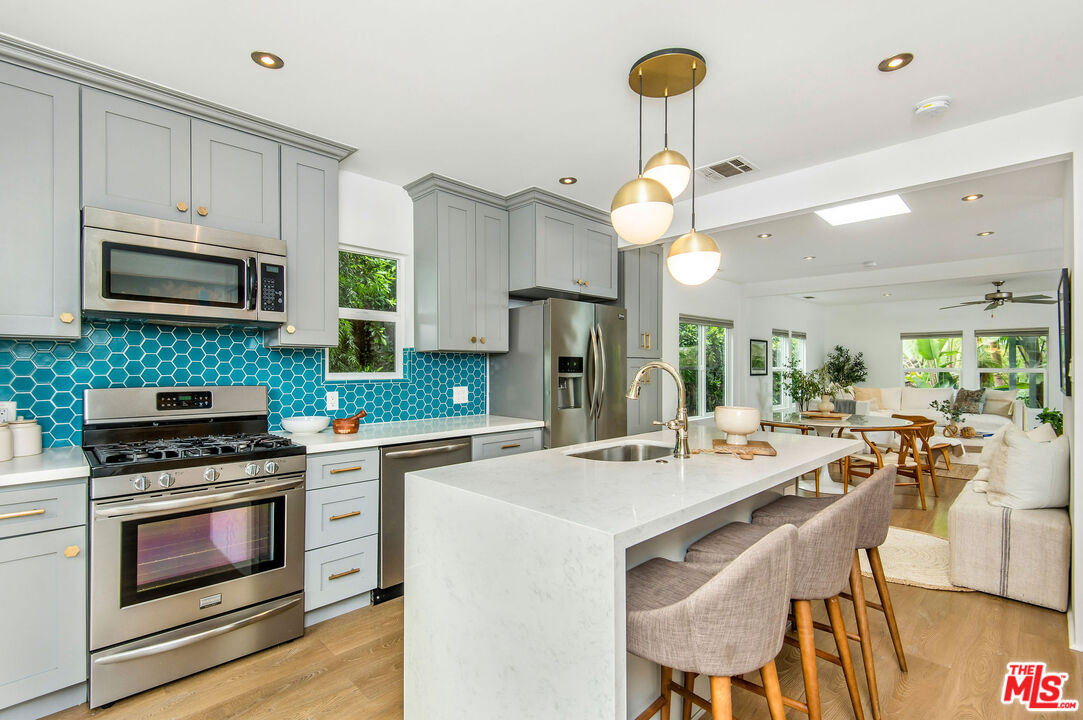 924 Superba Avenue Venice, CA 90291 - Photo 15 of 42